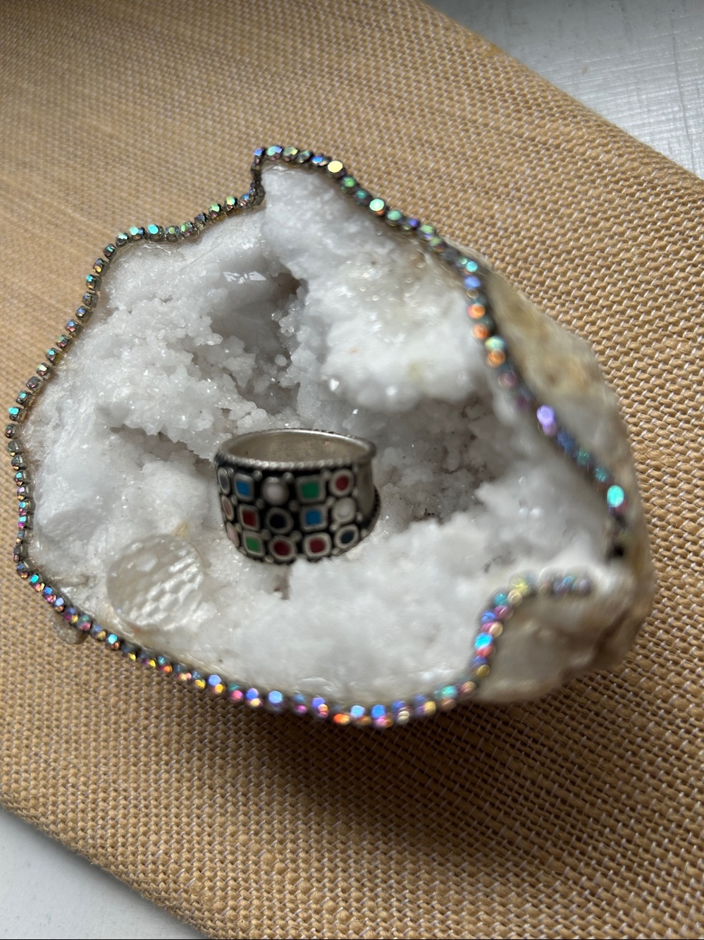 Crystal geode. - Picture 2 of 7